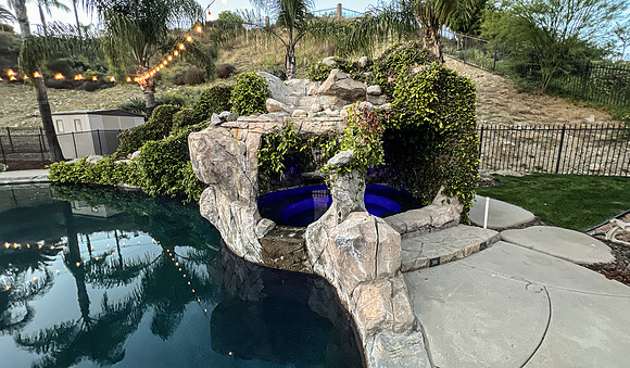 0217_720Creekside