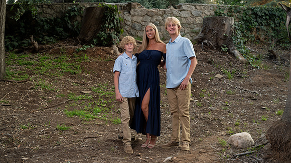 0187_JenniferFamily_080225-Edit
