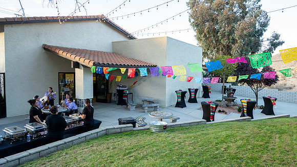 0318_DAFVictorValley_100225