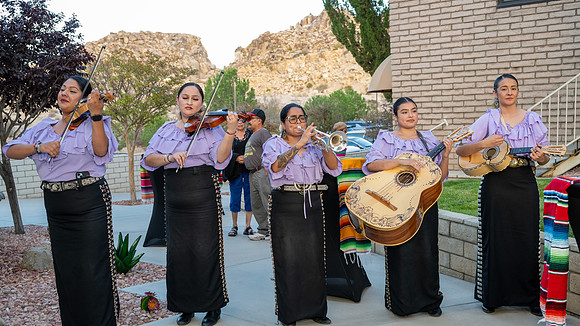 0355_DAFVictorValley_100225