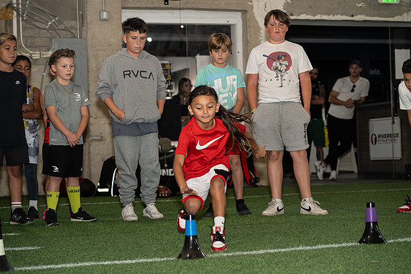 0081_RiversideAthletics_111124