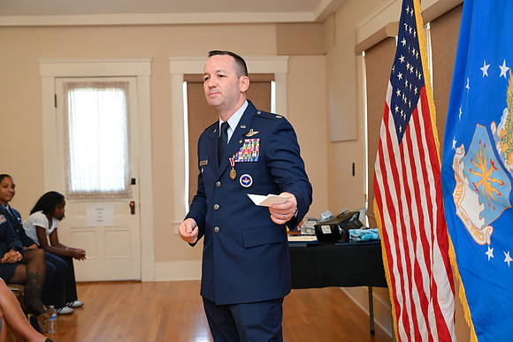 0285_JohnOmeara