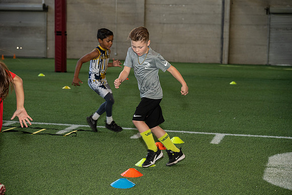 0102_RiversideAthletics_111124