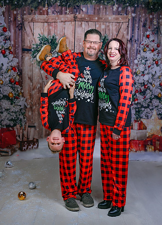 0571_AmazaonSanta3_120624-Edit