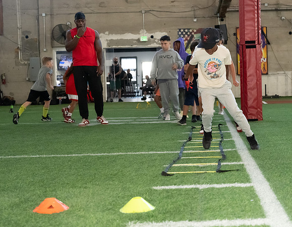 0158_RiversideAthletics_111124